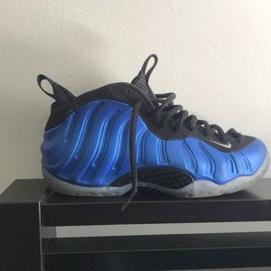 Nike foamposite “Royal” size 7.5